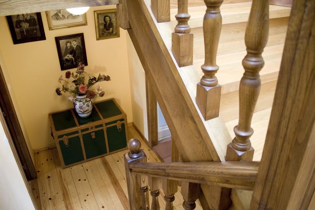Casa Rural La Regoria カレニャ・デ・カブラレス エクステリア 写真