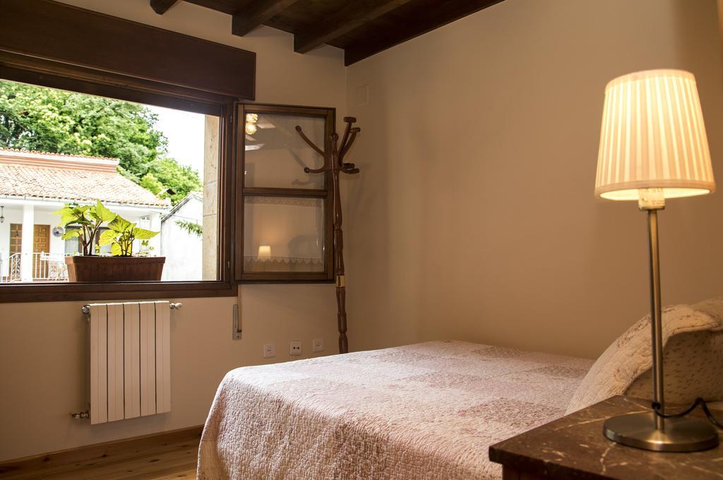 Casa Rural La Regoria カレニャ・デ・カブラレス エクステリア 写真